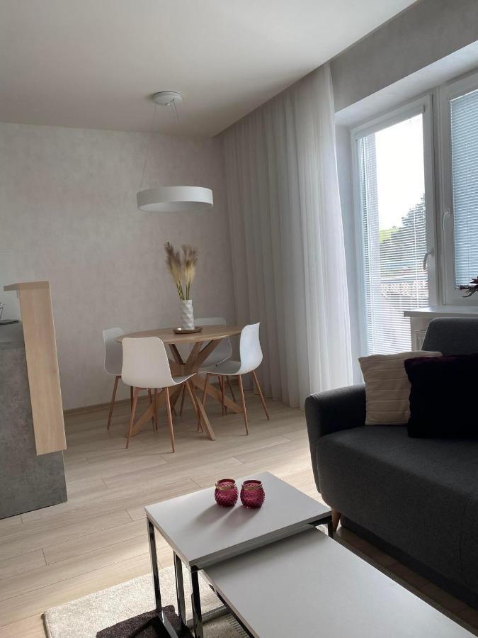 Apartman Hestia 劳耶克特普利采 外观 照片